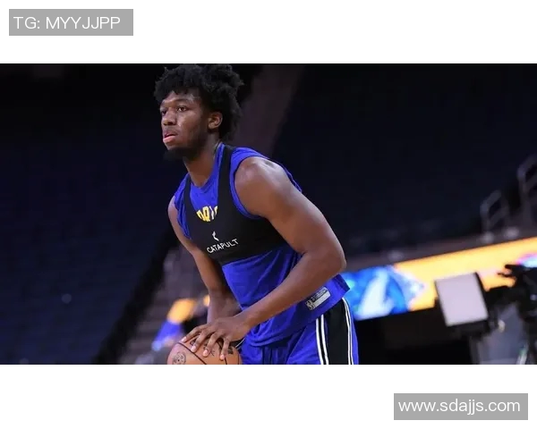 成都网球队灵活性揭秘:网球巨献背后的训练与策略探讨 成都网球队灵活性揭秘:网球巨献背后的训练与策略探讨