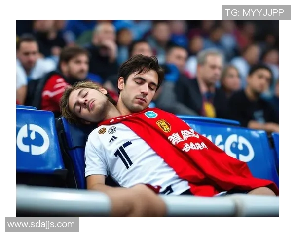 时尚界的足球明星如何在绿茵场与T台之间游刃有余展现个人魅力与风格 时尚界的足球明星如何在绿茵场与T台之间游刃有余展现个人魅力与风格