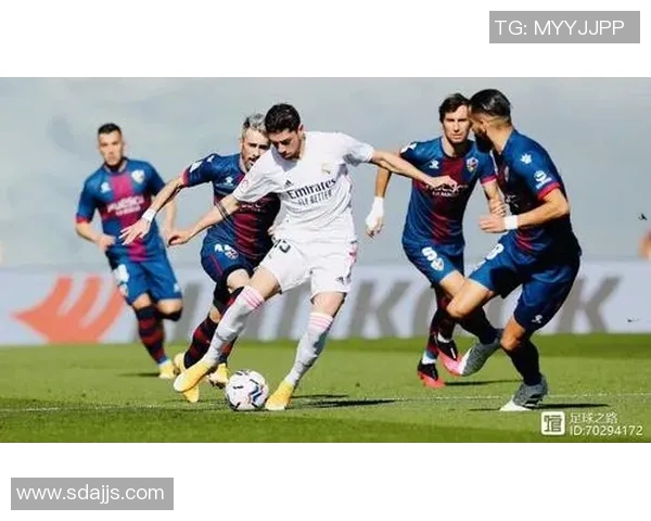 足球明星盘带技术解析与实战应用技巧分享