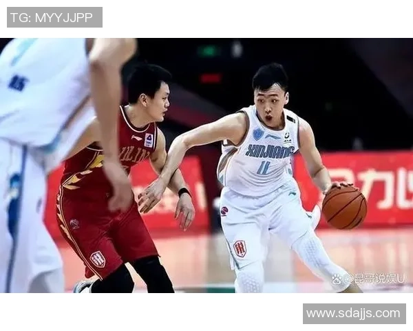 深圳篮球队节奏对比分析揭示战术优势与不足之处 深圳篮球队节奏对比分析揭示战术优势与不足之处